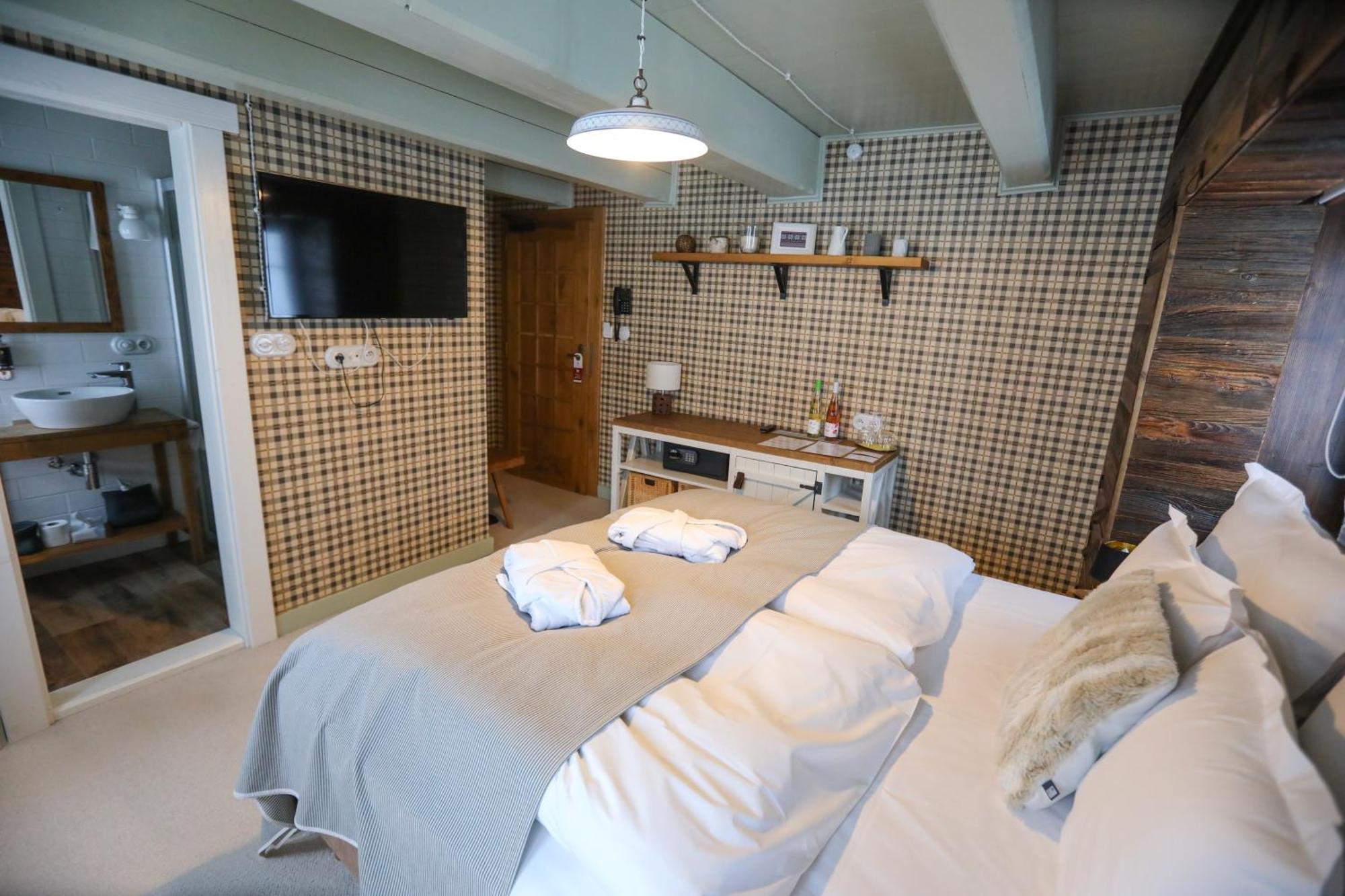 Hotel Bouda Helena Pec pod Sněžkou Kültér fotó